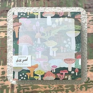 🏷️ cottagecore mushroom 🍄 300 sheets tear-off memo desk pad